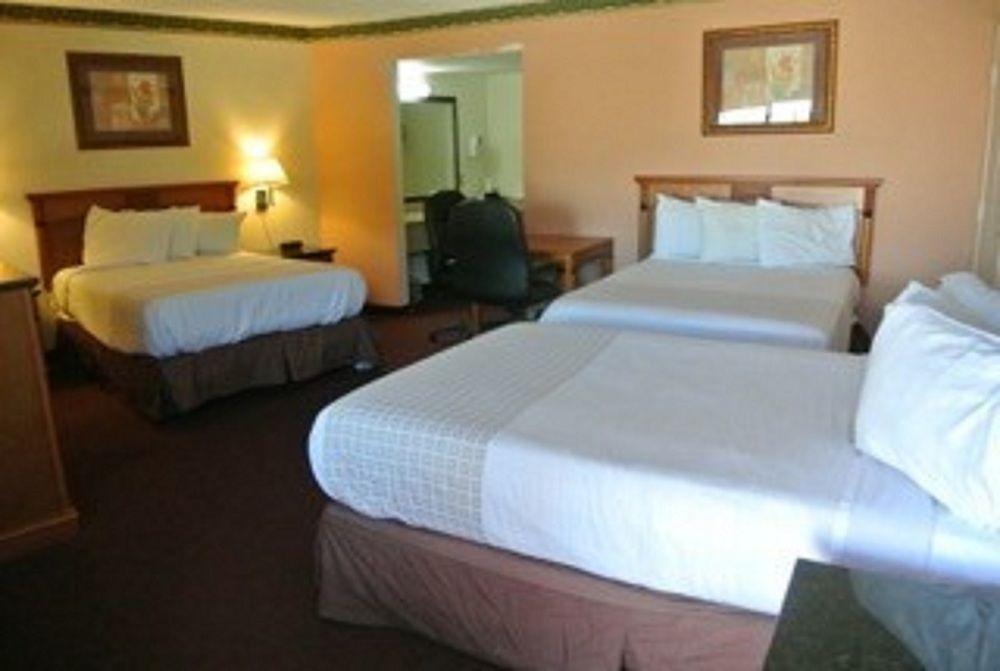 Motel 6-Barstow, Ca - Route 66 Exterior photo