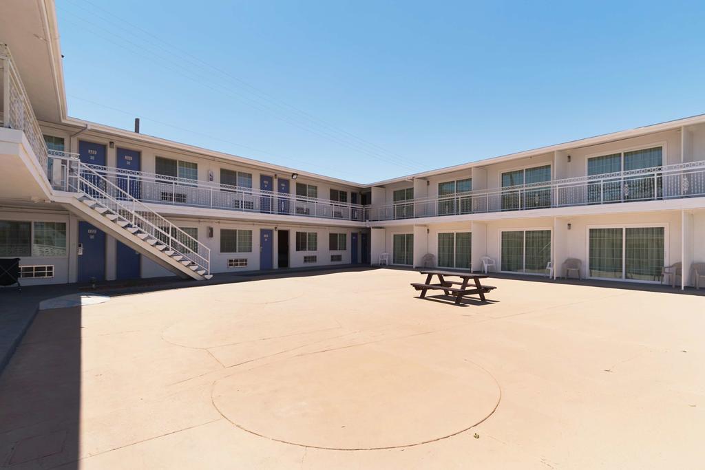 Motel 6-Barstow, Ca - Route 66 Exterior photo