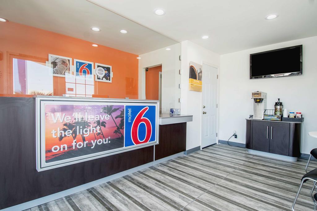 Motel 6-Barstow, Ca - Route 66 Exterior photo
